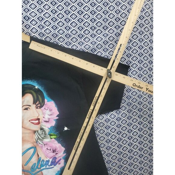 Selena Com Una Flor Black T-Shirt Men's Size XL NEW NWOT - Picture 9 of 13